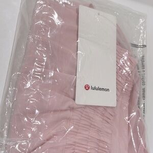 NWT Lululemon Hotty  Hot Short 2.5" inseam High rise Size 6 FLUSH PINK Pastel